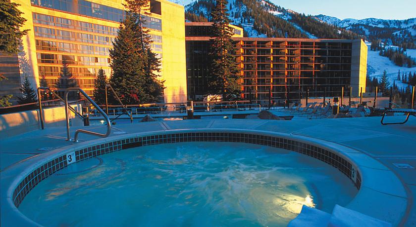 Loading Resort Image...